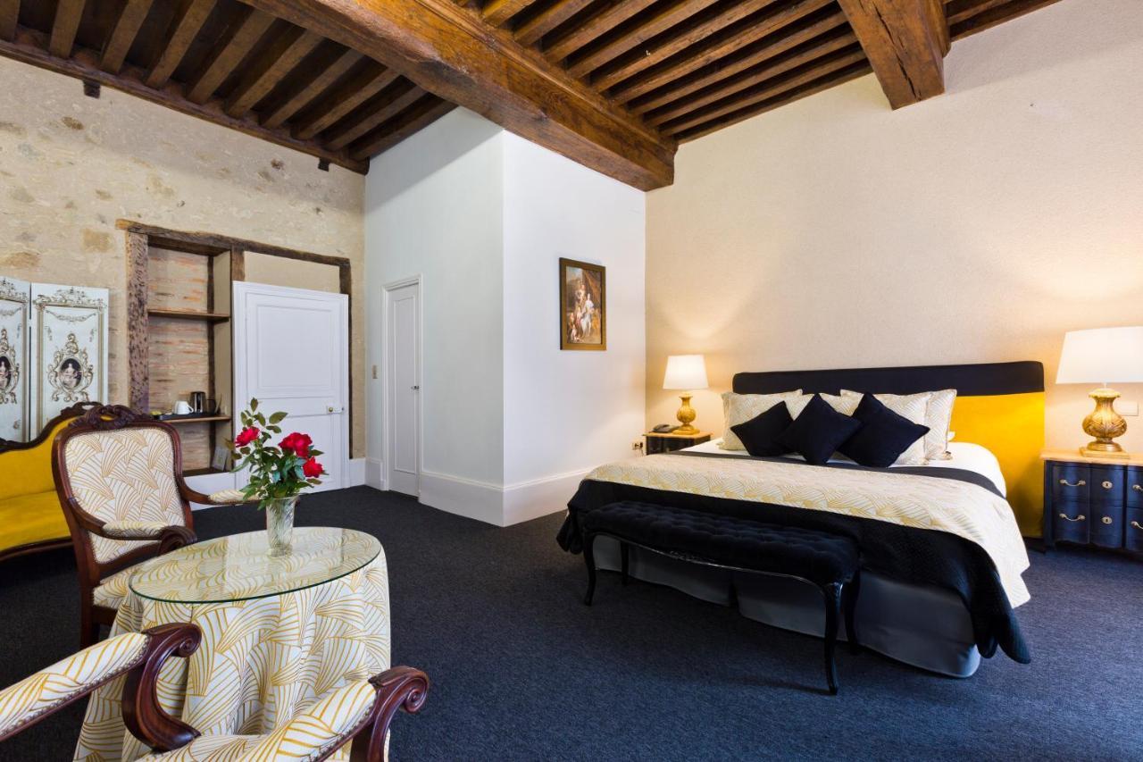 Hotel Hob Montespan Talleyrand Bourbon-lʼArchambault Exterior foto
